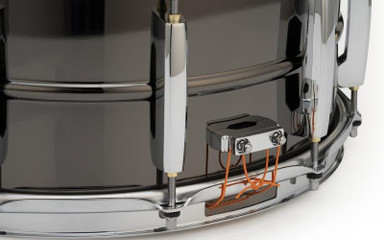 Pearl SensiTone Heritage 14x5 Black Brass Alloy Snare Drum - Image 2